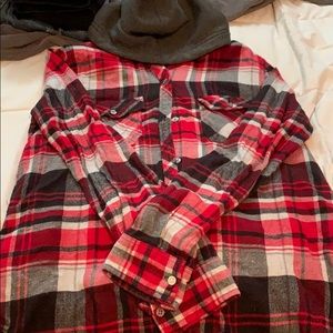 Medium flannel with hood